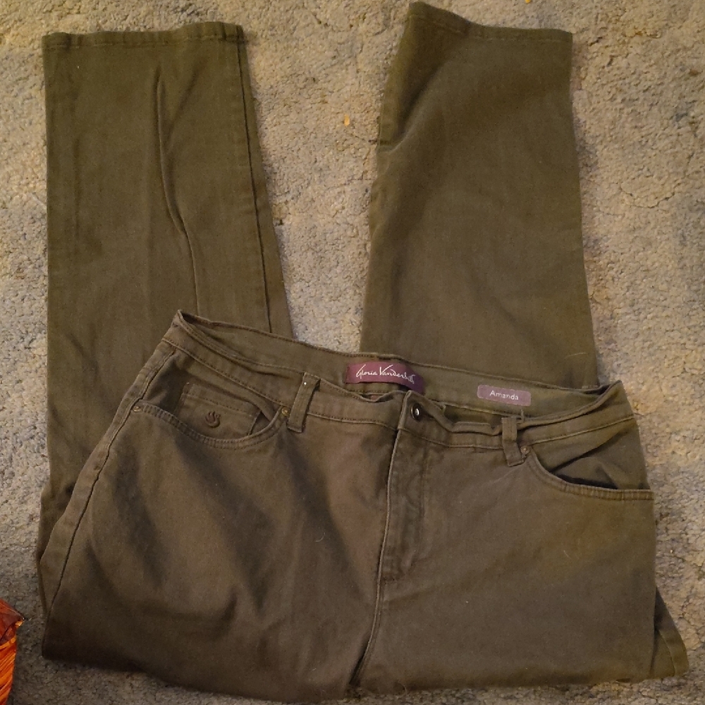 Camo Green Denim Jeans Gloria Vanderbilt (Amanda). Size 16